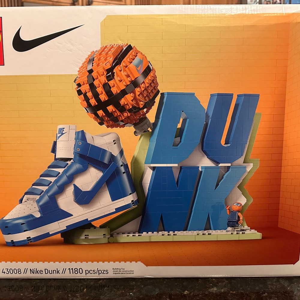 Nike Kids Blue and Orange Dunk Sneakers